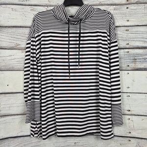 LNW + Well Striped Hooded Top Women’s XL Black White Stretch